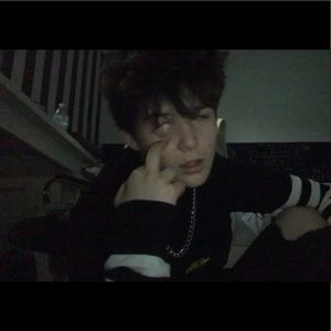 Meet your Posher, Elliot